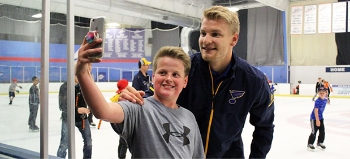 Colton Parayko with a young fan